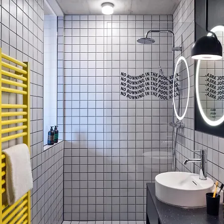 Stayery Ehrenfeld Lägenhetshotell